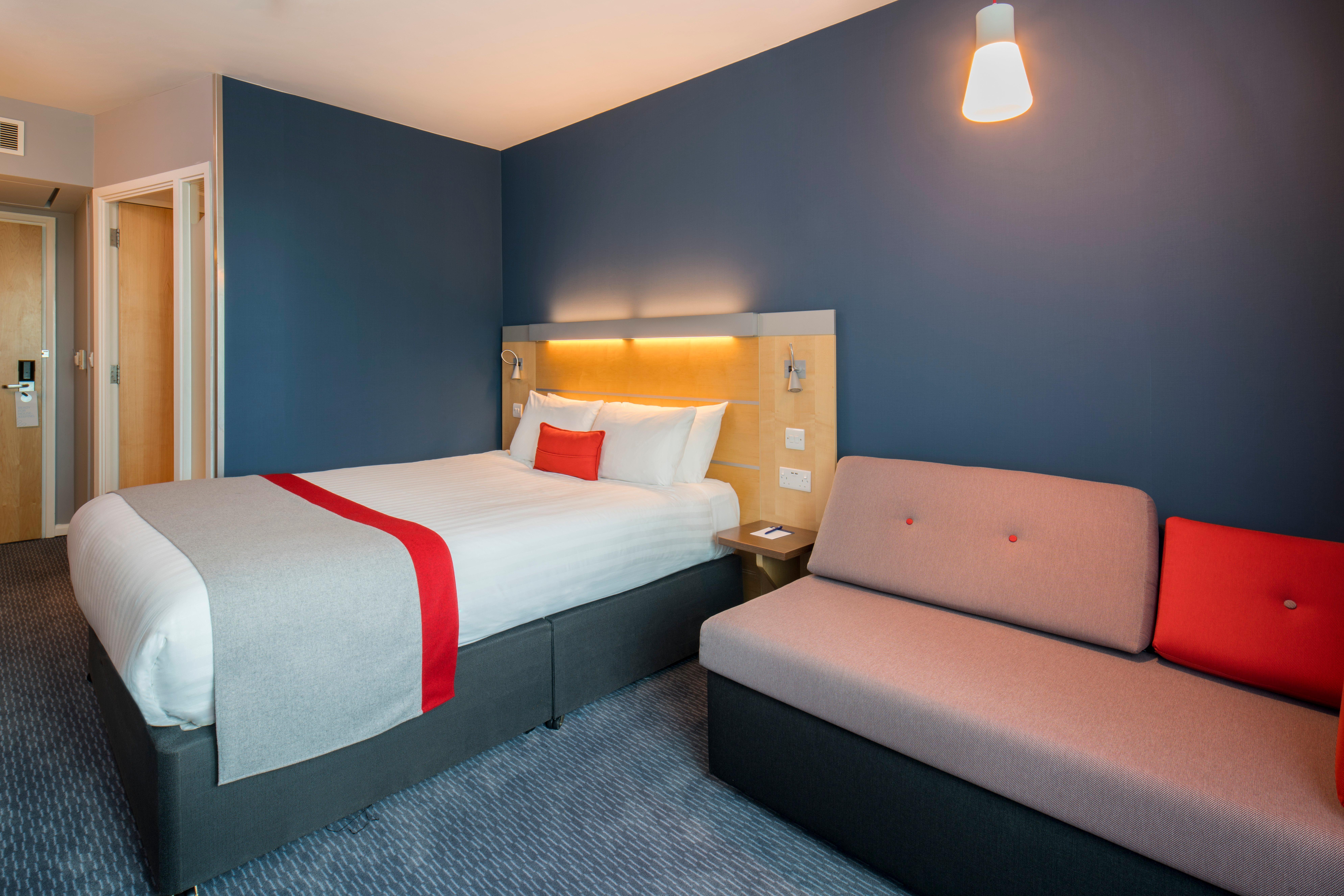 Holiday Inn Express Doncaster, An Ihg Hotel Esterno foto